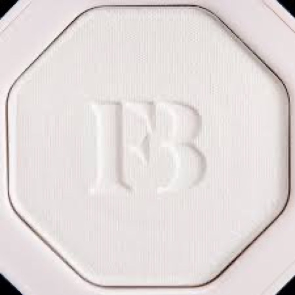 ‼️NEW‼️PRICE DROP‼️ Fenty Beauty Metal Moon Killawatt Freestyle Highlighter - Picture 2 of 5